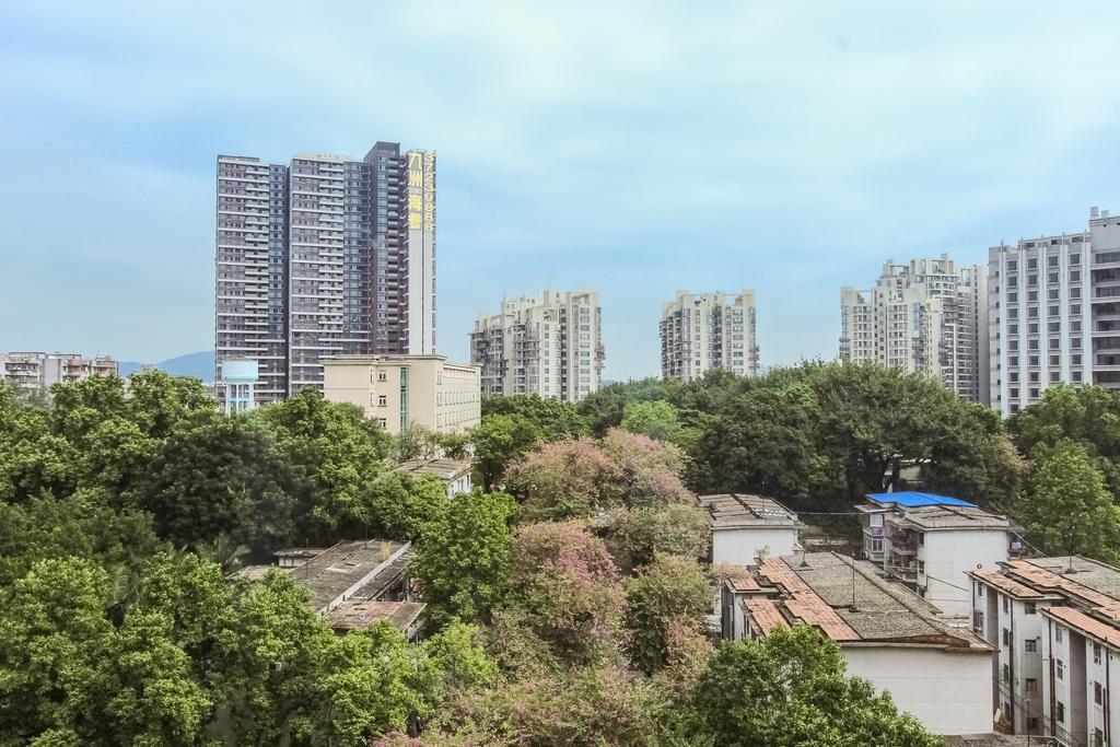 Yuwa Hotel Guangzhou Exterior photo
